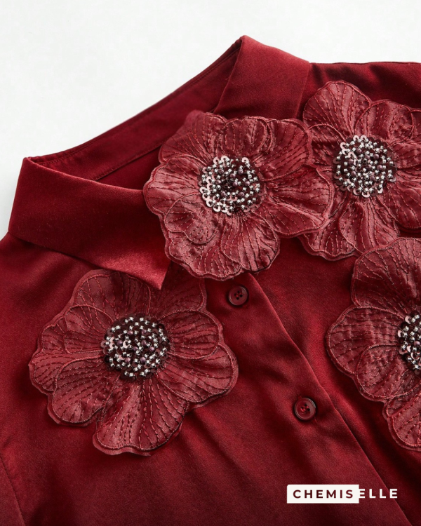 Chemise Rouge Rosalia satin fleurs strass